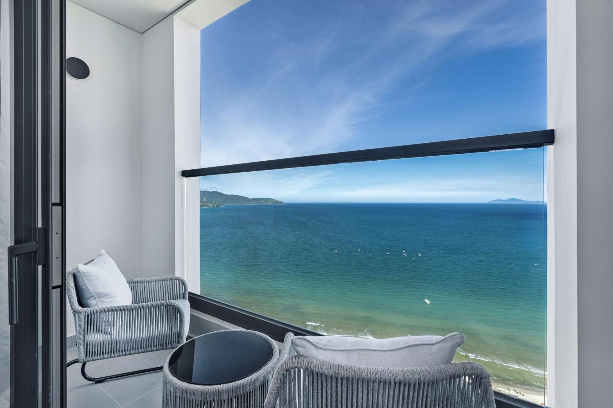 Radisson Red Danang Hotel Buitenkant foto