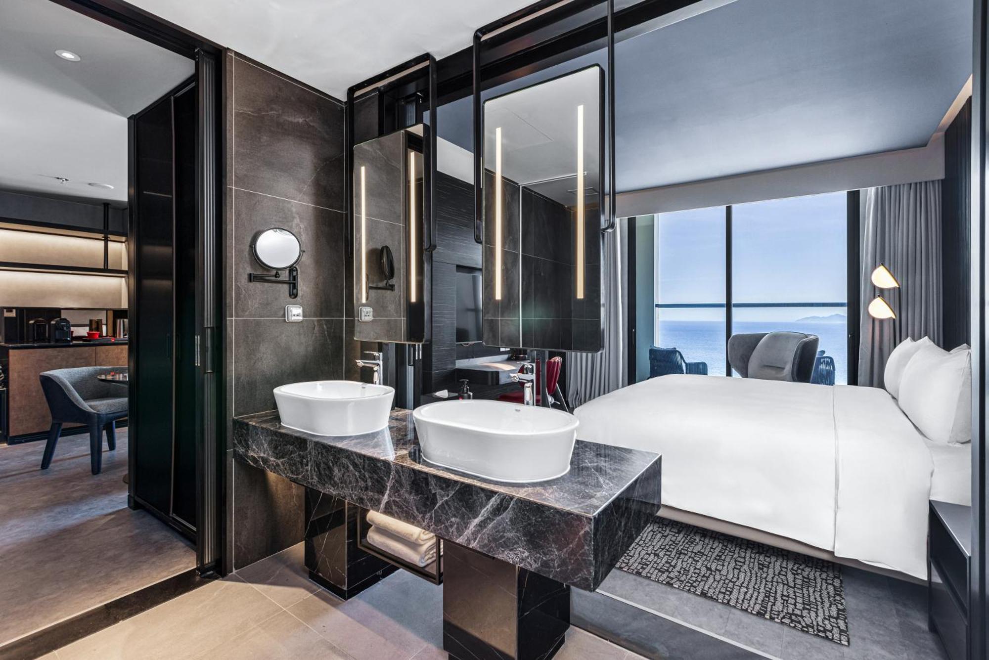Radisson Red Danang Hotel Buitenkant foto